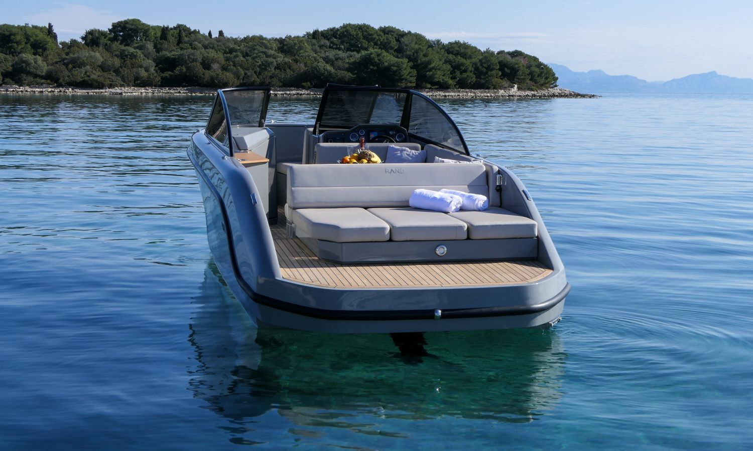 29' Rand Supreme Grey - Boca Image 2