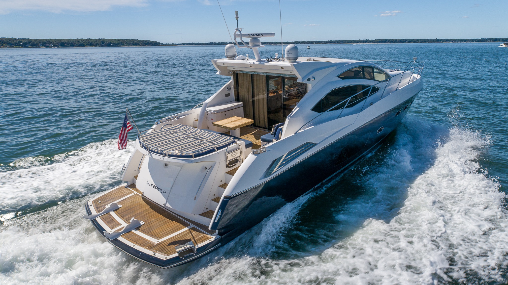64' Sunseeker Predator - Boca Image 2