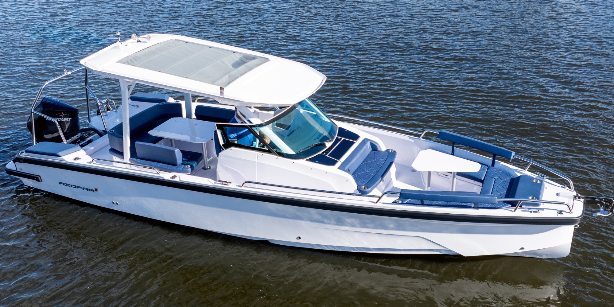 31' 2025 Axopar Sun Top - Boca Image 1