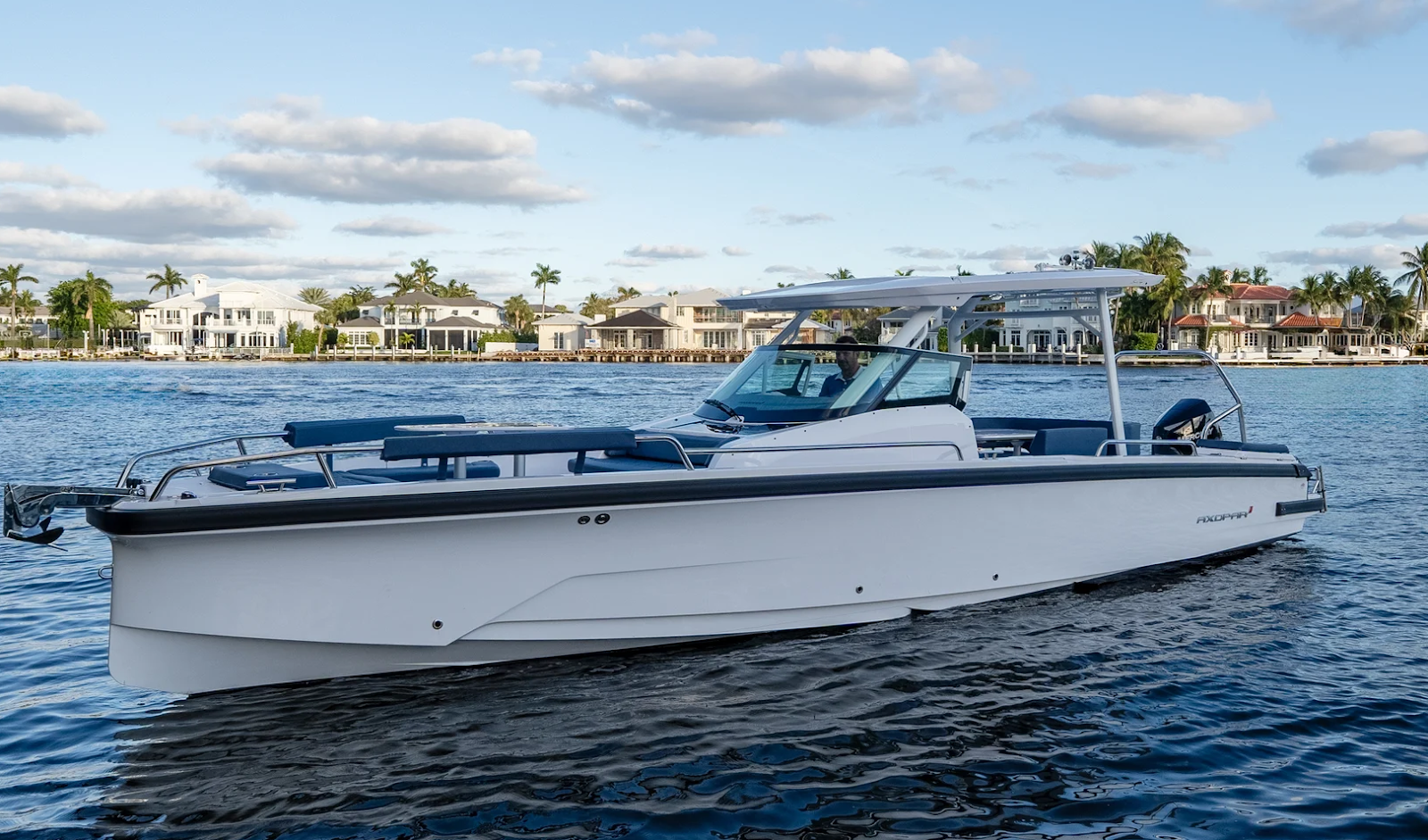 Luxurious Yacht in Boca Raton