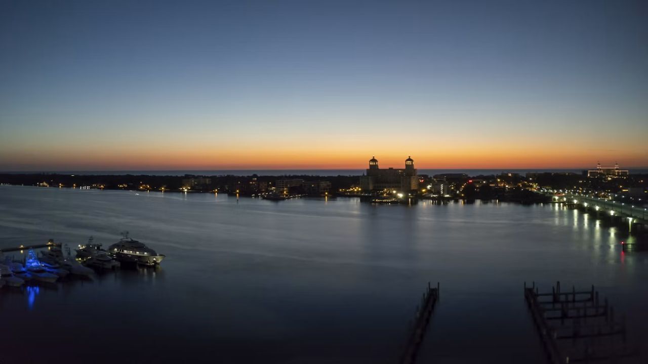 waterfront-restaurants-west-palm-beach